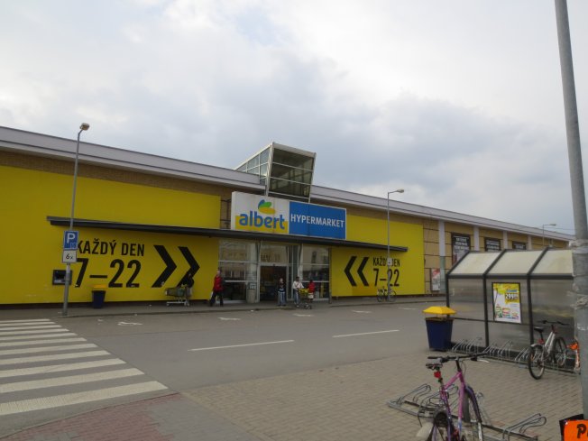 Albert hypermarket Vyškov