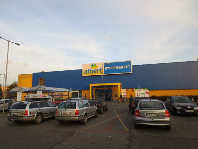 Albert hypermarket Varnsdorf