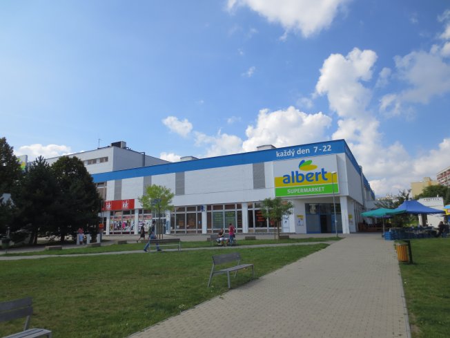 Albert Praha Horní Měcholupy