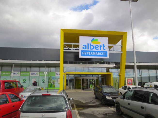 Albert hypermarket Česká Lípa (INTERSPAR)