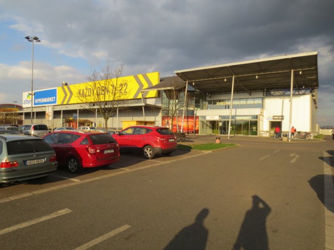 Albert hypermarket Pardubice (INTERSPAR)