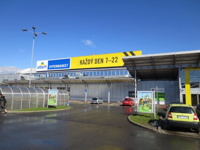 Albert hypermarket Mladá Boleslav (INTERSPAR)