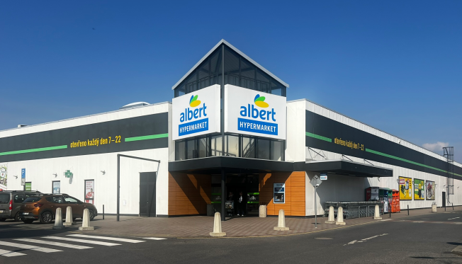 Albert hypermarket Nymburk