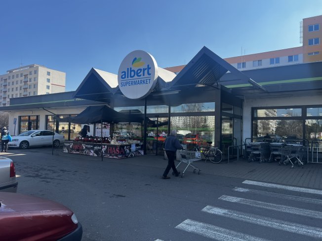 Albert Hradec Králové  Edvarda Beneše